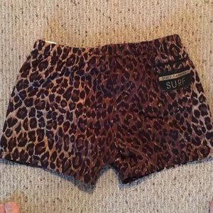 D&G surf shorts